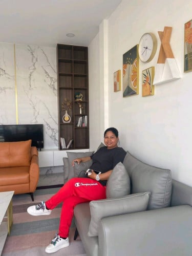 ផ្ទះ ល្វែង Eo លើផ្លូវ 10ម នឹង 12ម