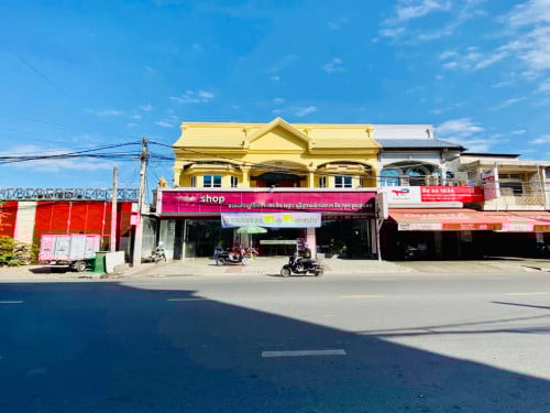 Commercial Showroom- Shop For Rent Along Main Road, 13mx31m, 02 Floors, 7,500$ Good For All Business