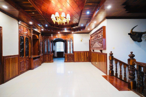Villa For Rent At Toul Kork Area, 20mx25m, 06 Bedrooms, 4,000$ Per Month