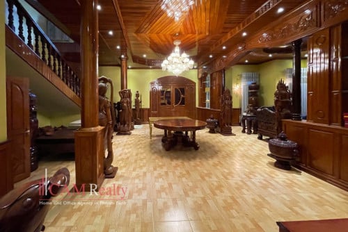 5 bedrooms villa for rent in Sangkat Boeng Kak 2, Tuol Kork