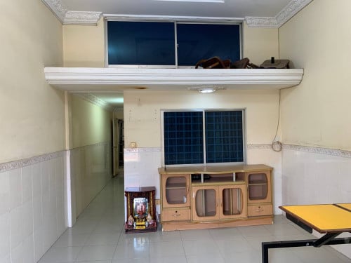 ផ្ទះលក់បន្ទាន់ ម្ចាស់កុនលុយ (ជាន់ទី2 និងទី3 ក្បែលផ្សារអូឬស្សី និងផ្សារទំនើបស៊ីធីម៉ល)