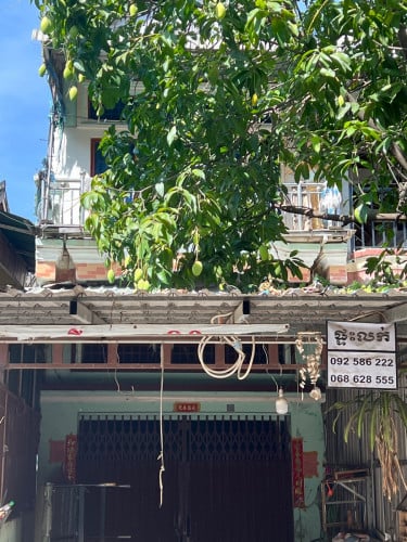 ផ្ទះលក់នៅបឹងទំពុន លក់បន្ទាន់ខ្លាំង