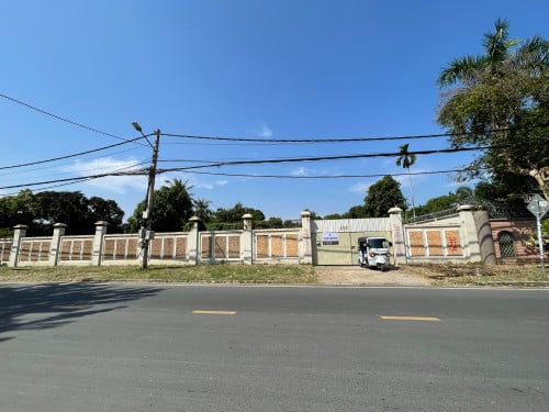 ដីកែងលក់ តម្លៃល្អ ជិតអូតែលសុខា ជ្រោយចង្វារ