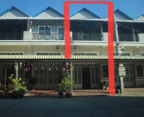 ផ្ទះផ្ទាល់ខ្លួន លក់ត្រូវការលុយ ធានាផ្ទះថ្មីស្អាត