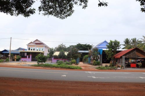 ដីលក់ជាប់ផ្លូវជាតិលេខ4 នៅគីឡូម៉ែត្រ84 ប្លង់រឹងទំហំដី= 107mx200mជាងតំលៃលក់= 40$