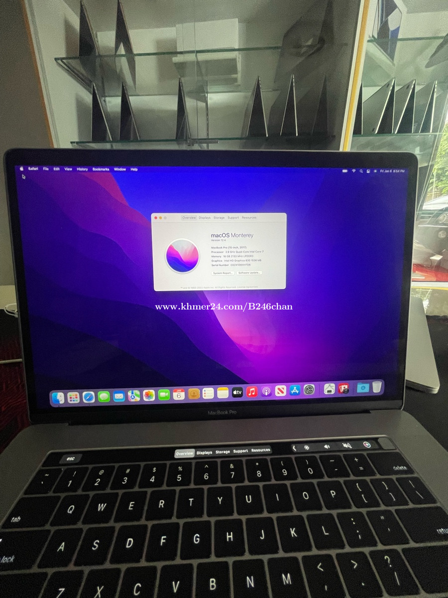 MacBook Pro 15inch 2017 core i7 Ram16G 512G Price $950.00 in Phnom