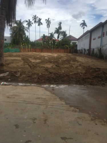 មានដី សម្រាប់ជួល រឺលក់