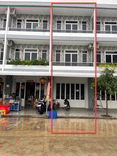 ផ្ទះជួលល្វែងក្នុងបុរីឃឹមបញ្ញា ឈូកវ៉ាទីបី