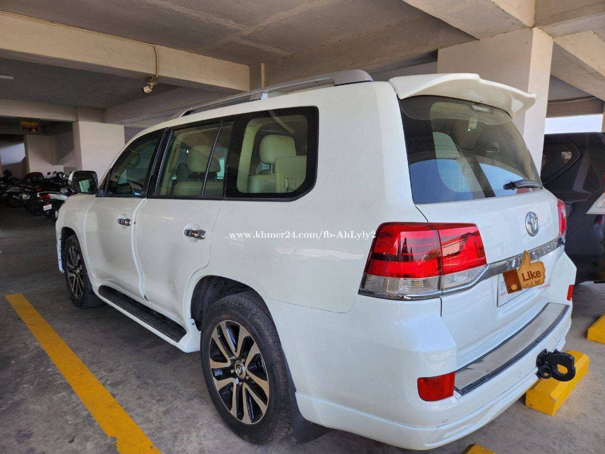 Land Cruiser for sell Price 45000.00 in Preah Sihanouk, Cambodia Ah