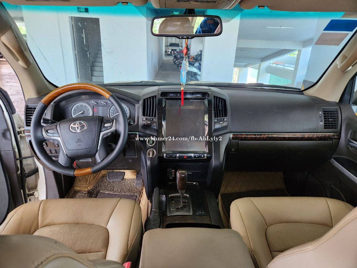 Land Cruiser for sell Price 45000.00 in Preah Sihanouk, Cambodia Ah