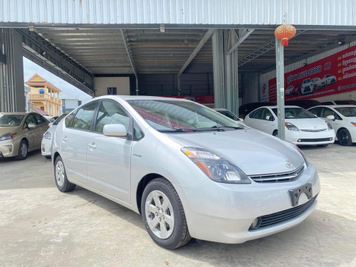 Prius 2008 Full no map 14,300$