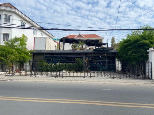 Commercial Shop-Restaurant—Showroom-Bakery For Rent Along Busy Area-Road At Toul Kork Area,