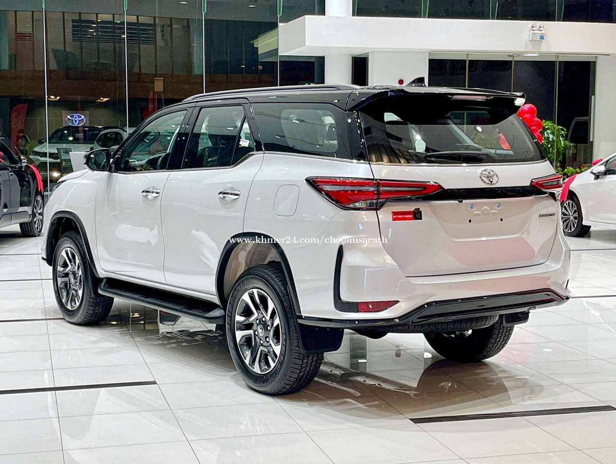 Toyota Fortuner legender 2023 in Phnom Penh, Cambodia on