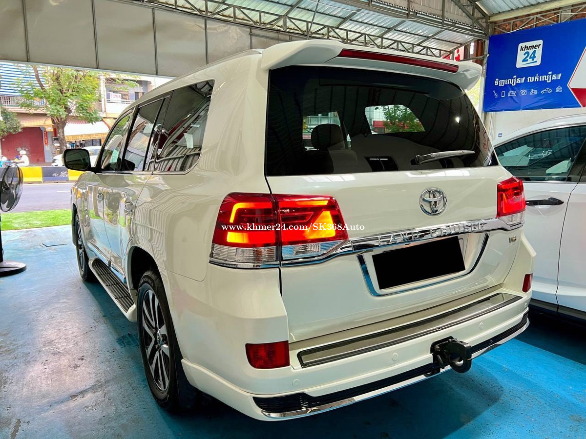 Toyota Land Cruiser GXR Arab 2010 update 2021 ទាំងក្នុងទាំងក្រៅ Full