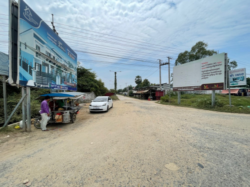 👌ដីអង្គស្នួល ជាប់ផ្លូវរដ្ធ មុខរោងចក្រ កាត់ប្លង់រឹងជូន