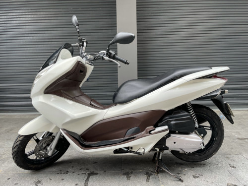 Honda pcx125cc 2012 New90%មានពន្ធកាតគ្រីស្លាកលេខ