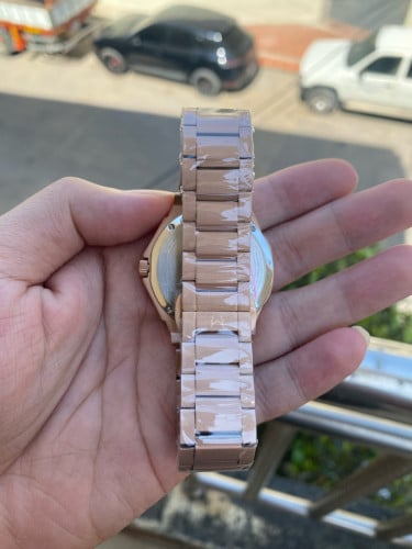 MSTR watches New