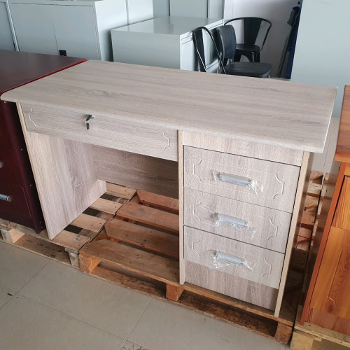 OFFICE DESK 120X60CM =75(សីលធម៍+សេវាកម្ម+គុណភាព) in Phnom Penh