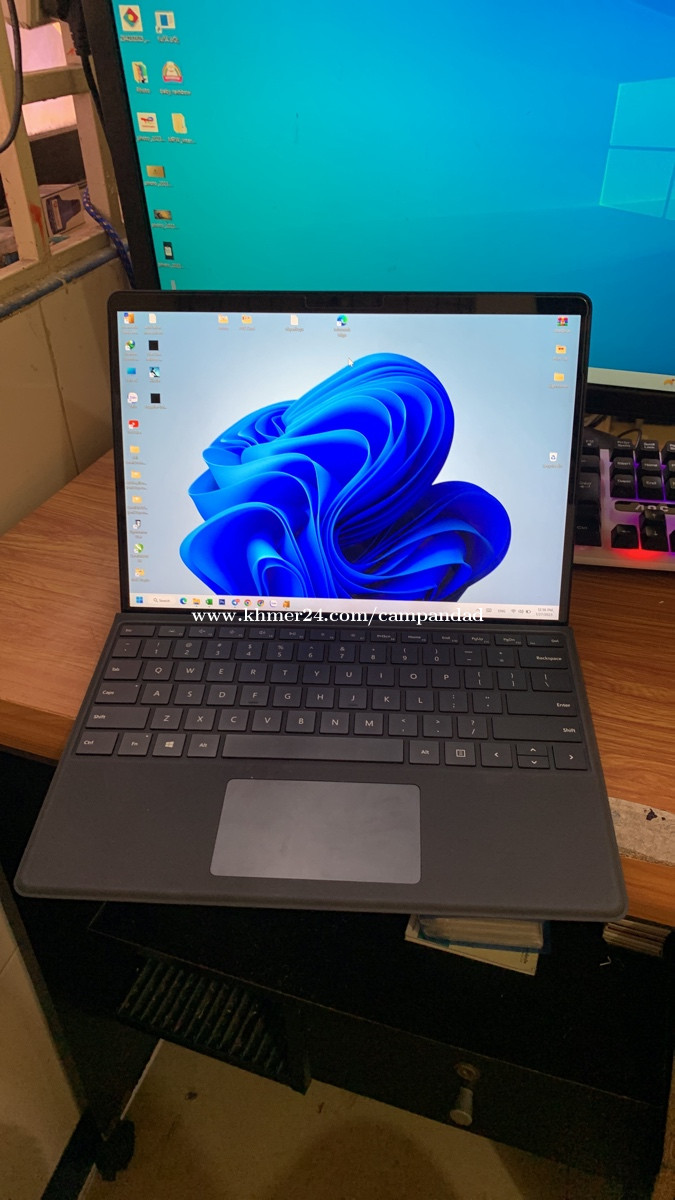 Surface Pro X SQ1 (SSD 516g) Price 811.00 in Phnom Penh, Cambodia