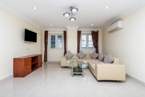 TTP area | Serviced apartment one bedrooms with lift and gym for rent nearby Russian market