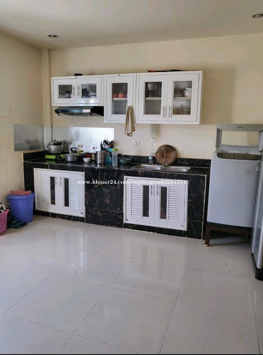 តម្លៃក្រោមទីផ្សារ15000អាចរកស៊ីបាន Price 49555.00 in Samraong Kraom