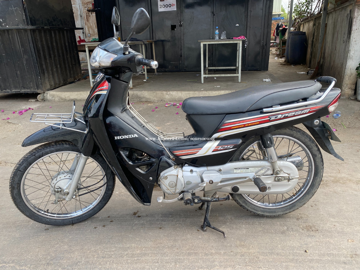 Honda Dream 2009 Price 690 in Phnom Penh, Cambodia Sours Oeung