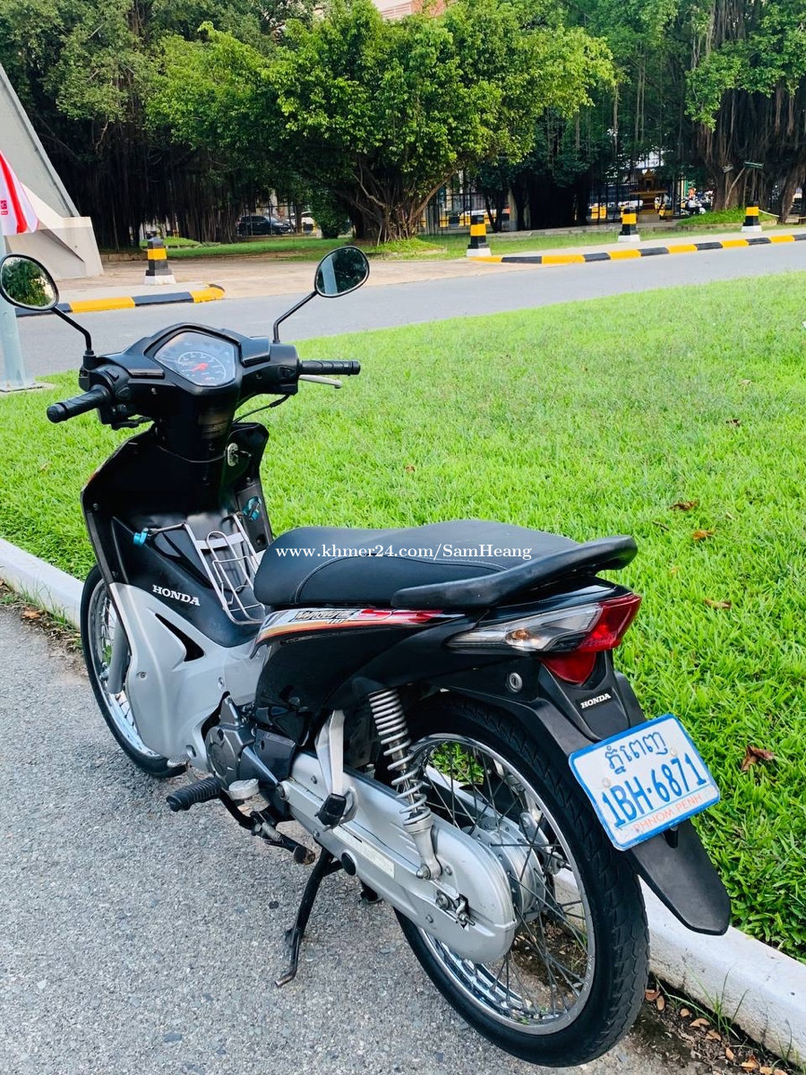 Honda Wave Price 590 in Phnom Penh, Cambodia Sokheng shop