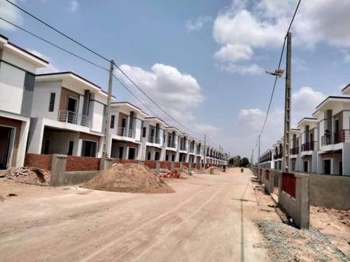 ផ្ទះលក់ក្រោមតំលៃទីផ្សារ