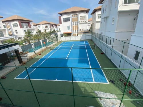ធ្វើផ្ទៃបាតកីឡា sport floor service