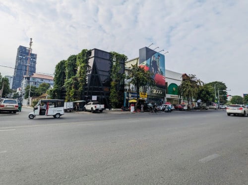 Corner Commercial Building For Rent Along Main Road & Best Location of Beoung Keng Kang 1 Area,