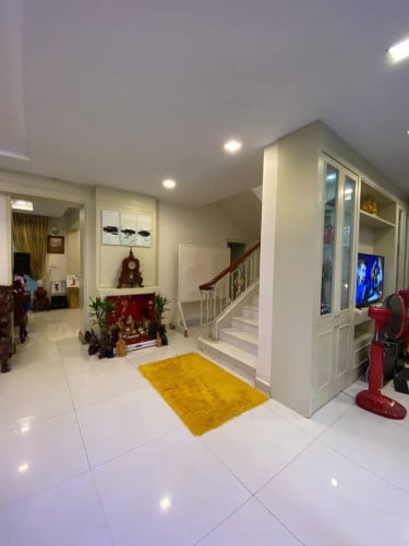 វីឡាហ្វីន