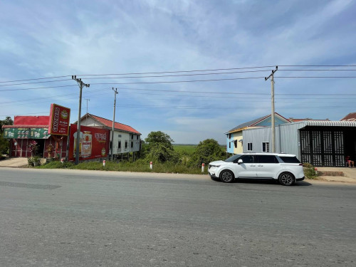 ដីលក់ ជាប់លើផ្លូវជាតិ លេខ ៥ (តម្លៃអាចចរចាបាន)