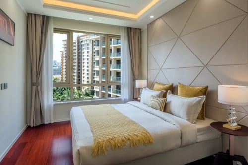 Full Furniture and Decorations