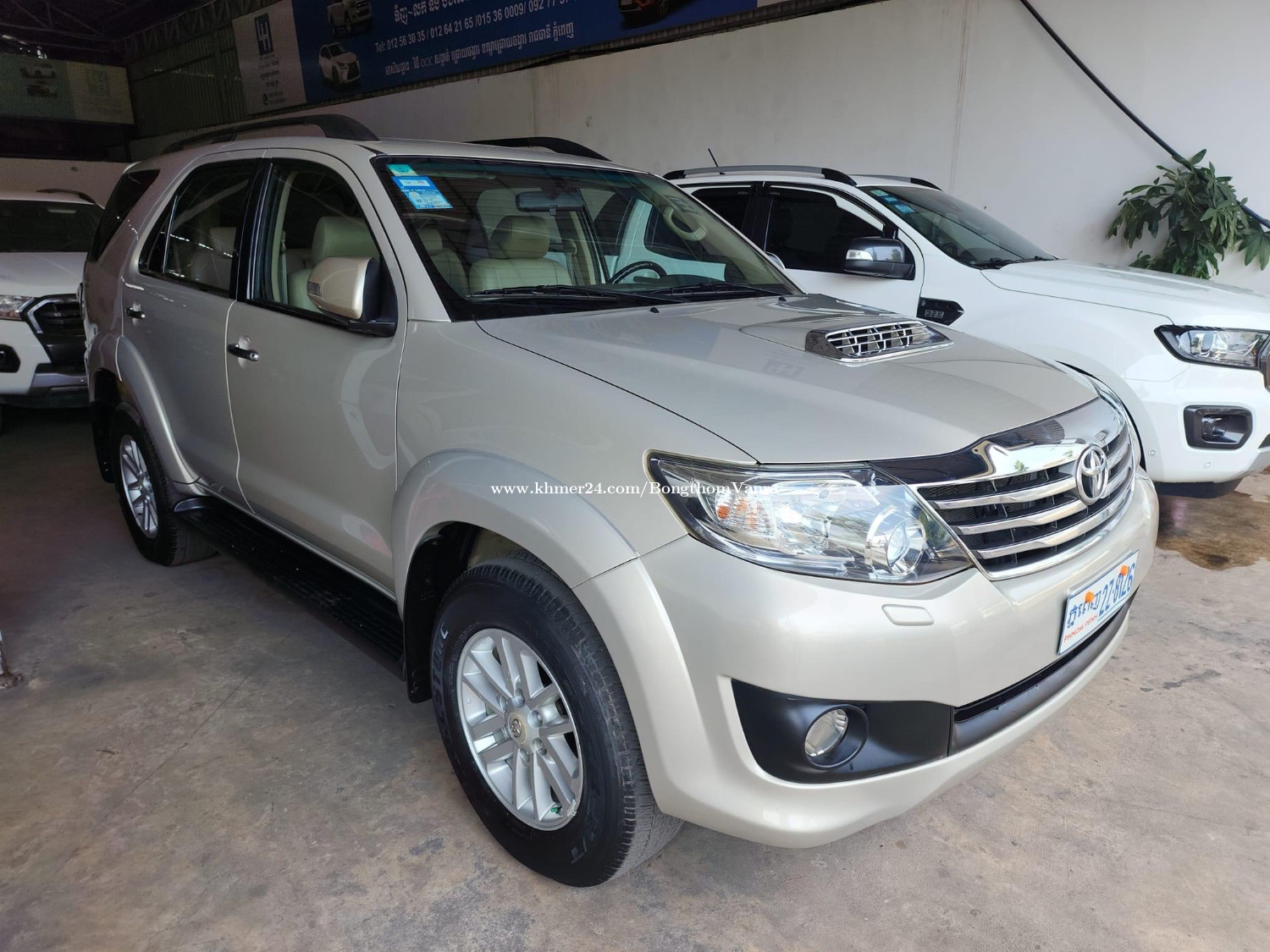 Toyota Fortuner Price 28500.00 in Phnom Penh, Cambodia Touch vantha