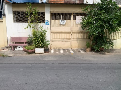 ផ្ទះ​ល្វែង បឹងត្របែក​​ ខណ្ឌ​ចំការមន