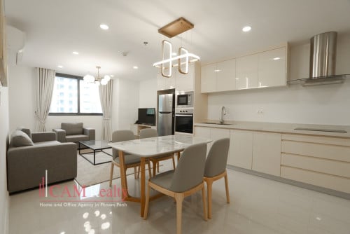 Tuol Kork area| Luxurious 1 bedroom apartment for rent| Swimming pool, gym, jacuzzi and steam