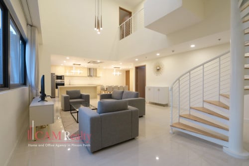 프놈펜에 렌트 아파트 Tuol Kork| Luxurious 3 bedrooms duplex apartment for rent| pool, gym, jacuzzi and steam