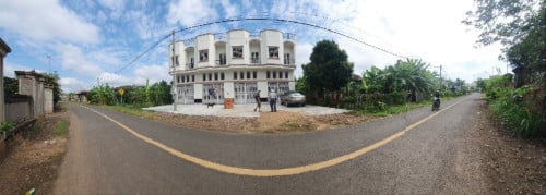 ផ្ទះល្វែងធ្វើរួច១០០%​ ទីតាំង ទីរួមខេត្តកំពង់ចាម