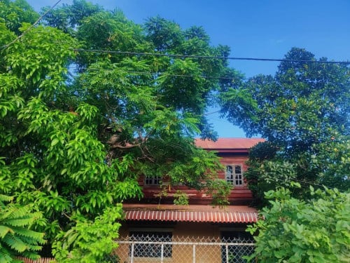 ផ្ទះលក់បន្ទាន់