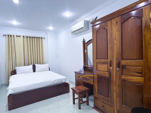 Doun Penh area | Suitable one bedrooms with elevator for rent nearby Lucky Supper market BKK1