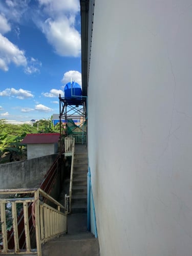 ផ្ទះលក់180000$ មានចំនូលរាល់ខែ500$-600$