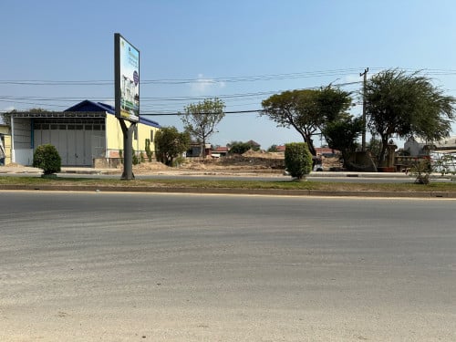 ដីសម្រាប់ជួល ផ្លូវ៦អា ស្ពានលេខ៩ សង្កាត់បាក់ខែង ជ្រោយចង្វារ