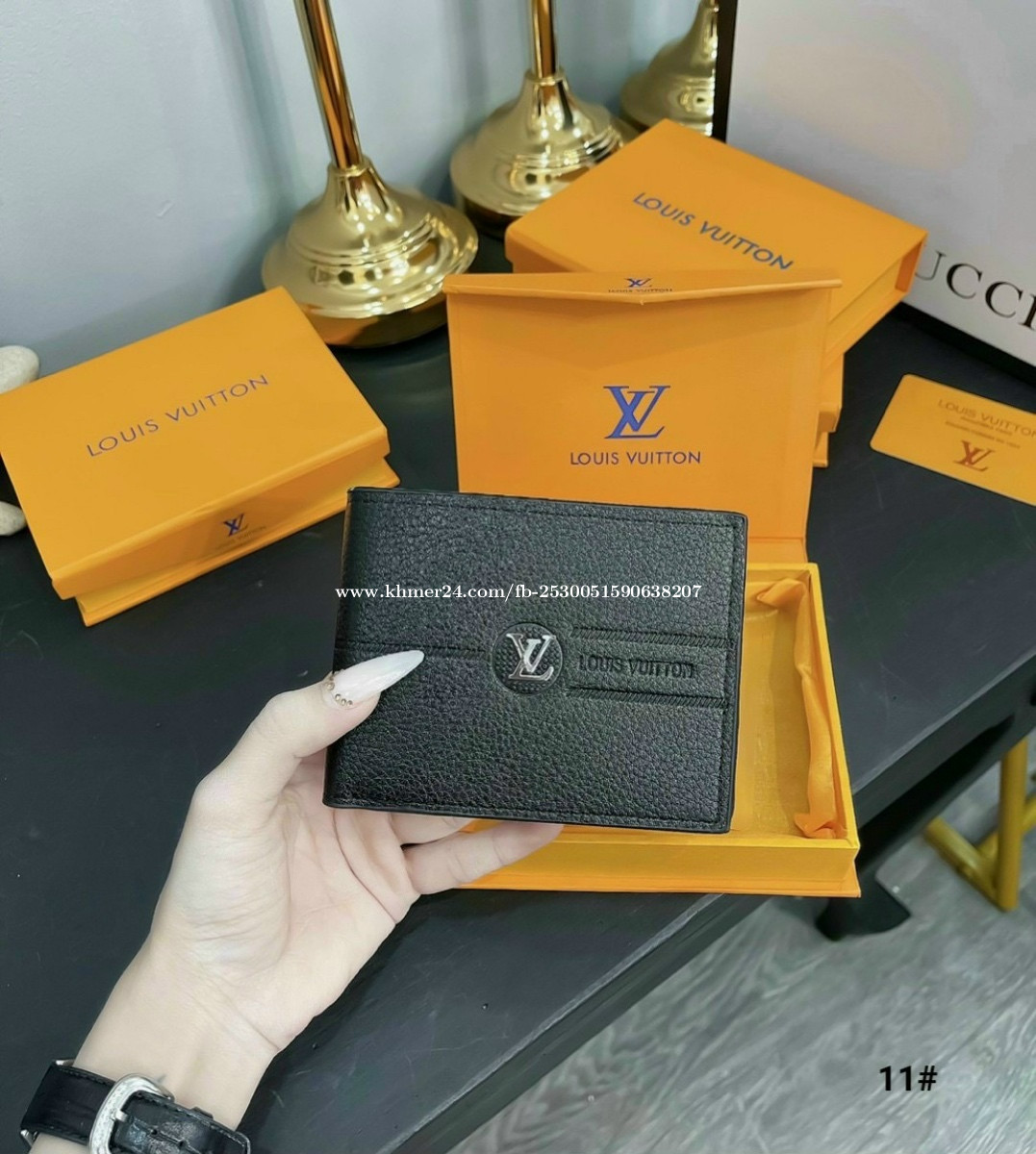 Louis Vuitton® Card Holder  Louis vuitton, Card holder, Wallet men