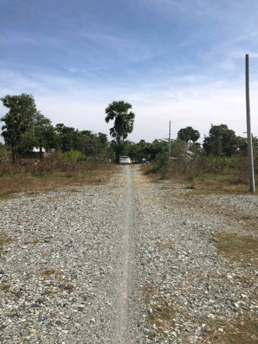 ដីលក់ប្រញាប់