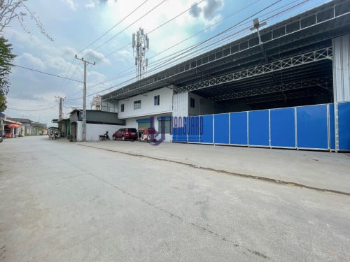 Warehouse for rent