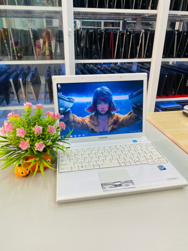 Toshiba DynaBook NX/76HWH Salary Start From $99.00 in Phnom