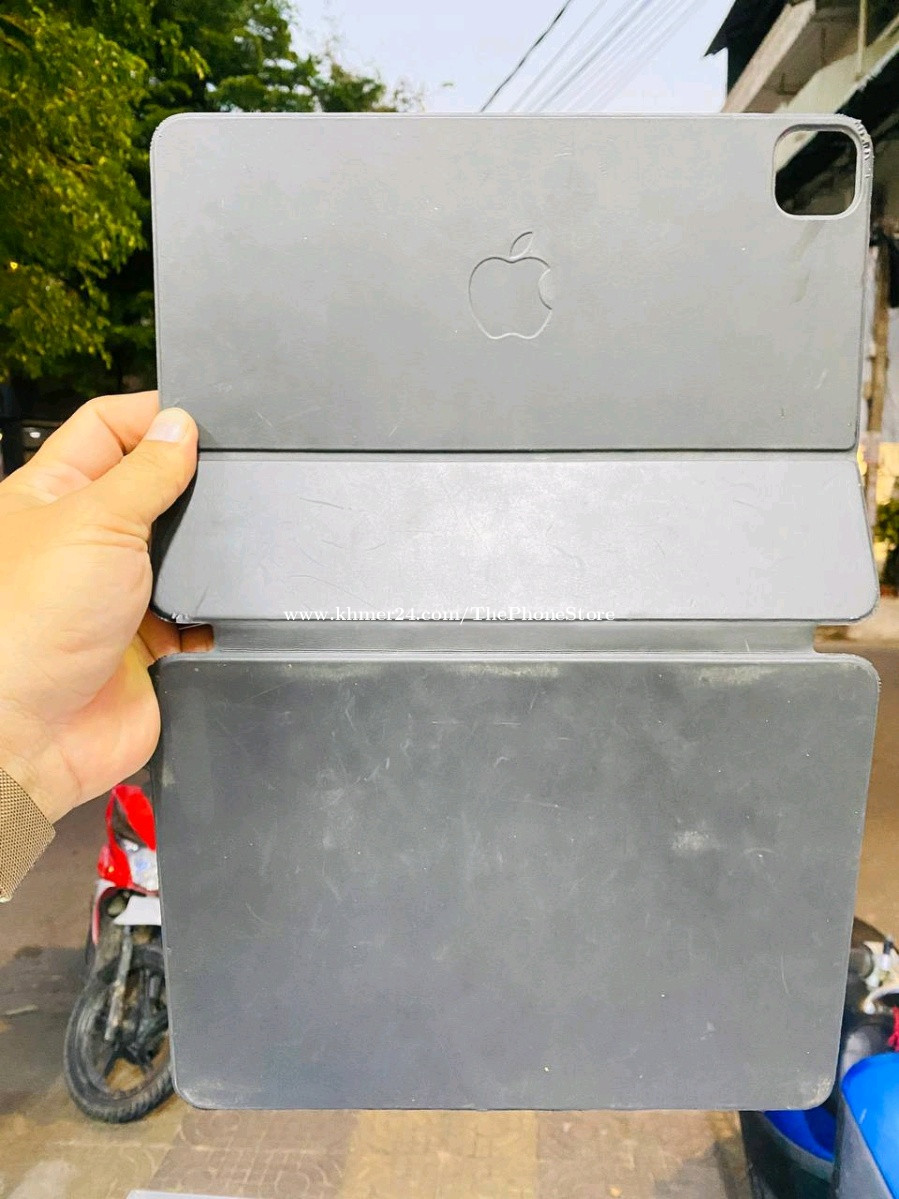 Keyboard iPad Pro 10.5 inch & 11 inch original Price 1 in Phnom Penh