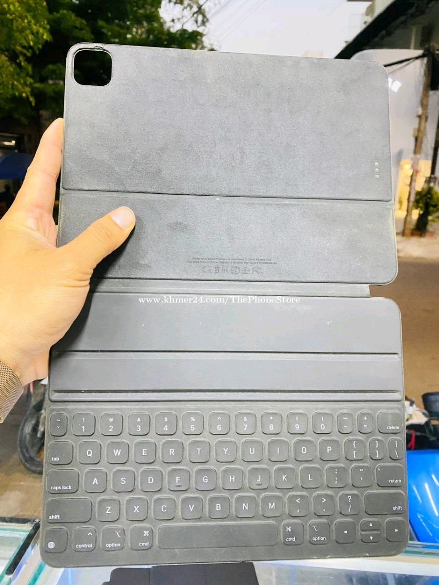 Keyboard iPad Pro 10.5 inch & 11 inch original Price 1 in Phnom Penh