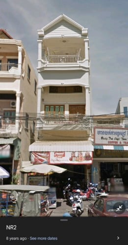 ផ្ទះល្វែងជួល 房子出租