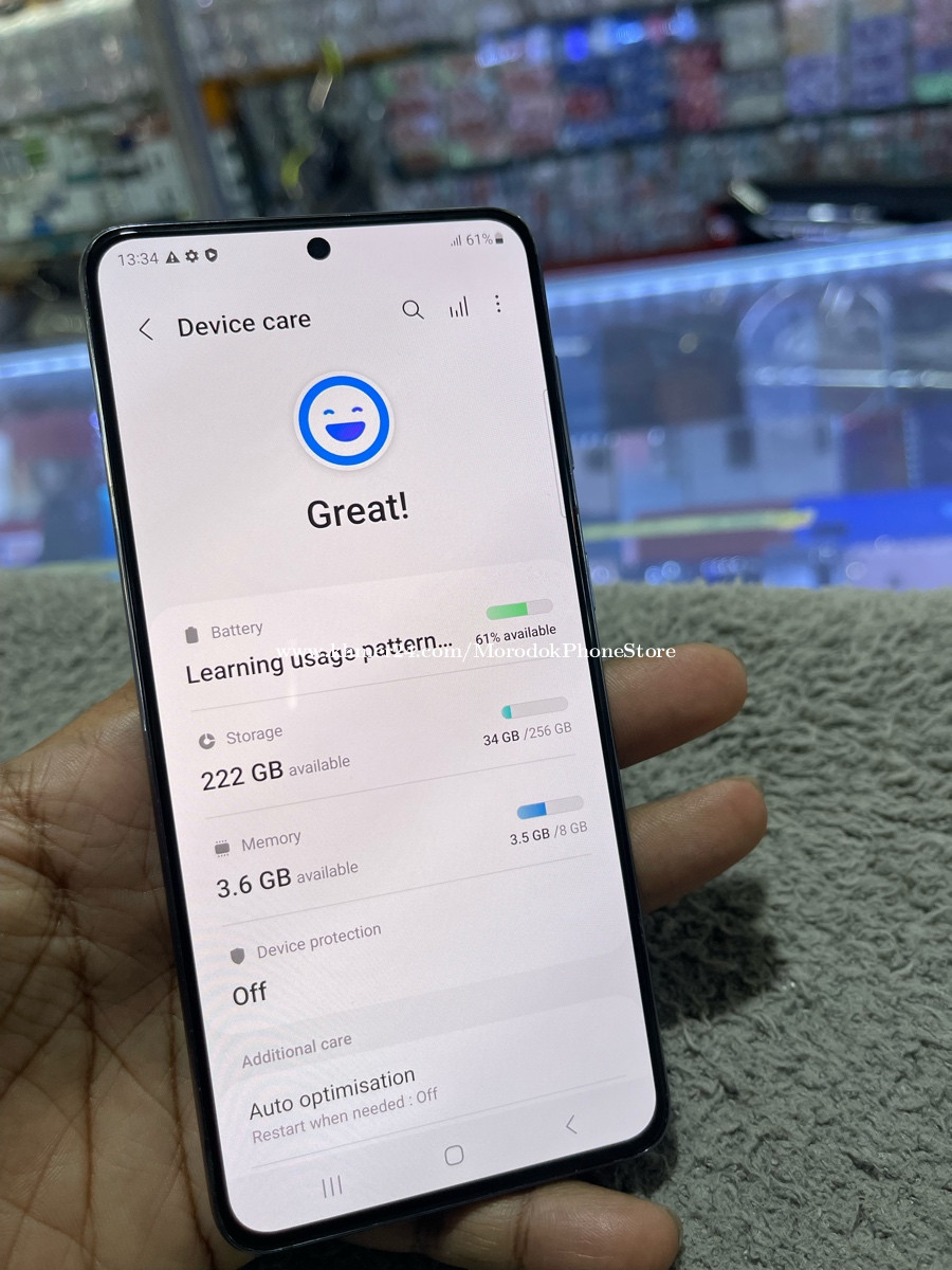 Samsung S21 Ram8G Memory256G 97 ក្រុមហ៊ុនសុីមពីរ មានកាសឆ្នាំង Price 295 in Phnom Penh